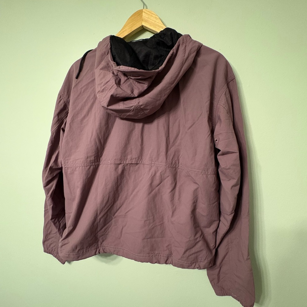 Mountain Hardwear Women's Jacket in Purple - Picture 5 of 5